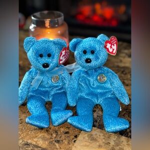 🩵 2-Piece Ty Beanie Babies “Classy” Bears Set — People’s Beanie — 2001 Blue